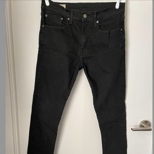 Levi's premium red-tag black denim jeans, size W31 L34